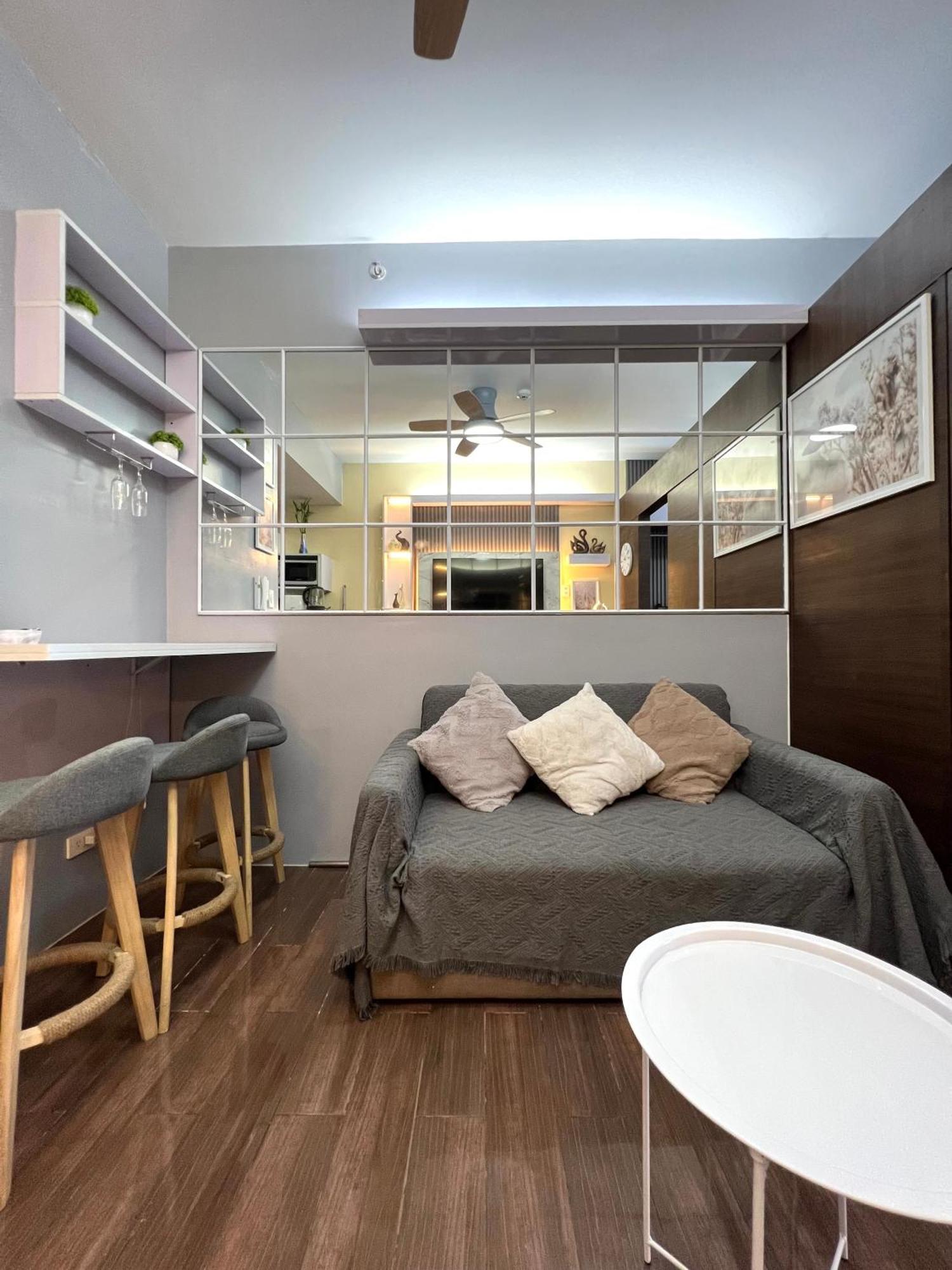 Apartment In Air Residences, Makati With Wifi, Netflix, Pool, Mall And More مانيلا المظهر الخارجي الصورة